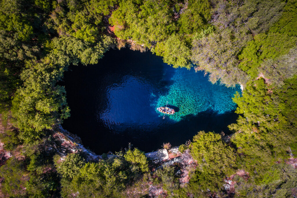 Il Lago di Melissani e le Grotte di Drogarati image-05