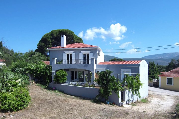 Villa_Kountourata_01