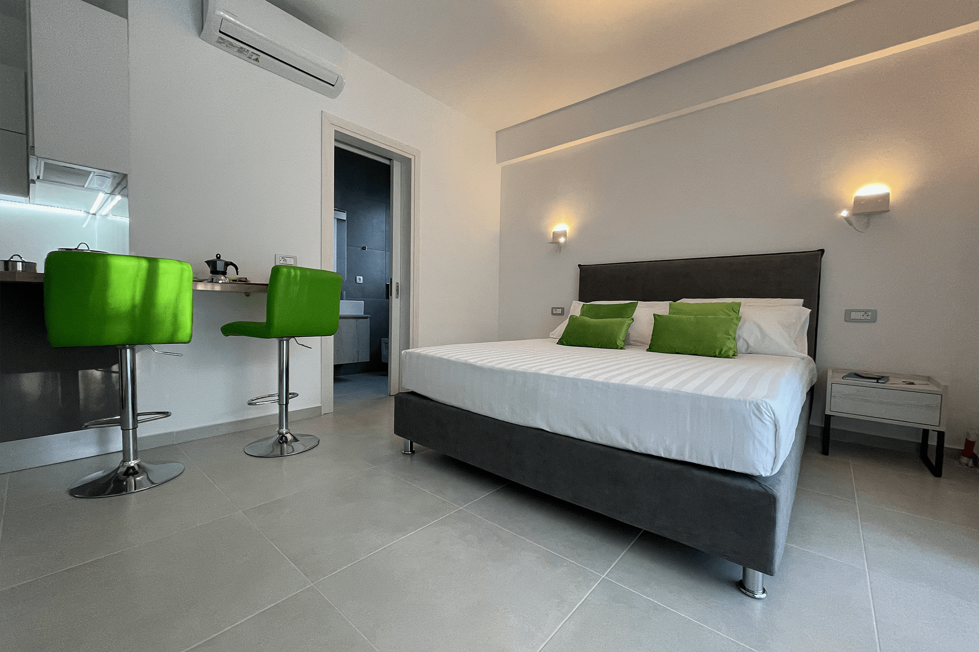 Magic-Kefalonia-Villa-Studios-Garden-View-1920-1280-01-min