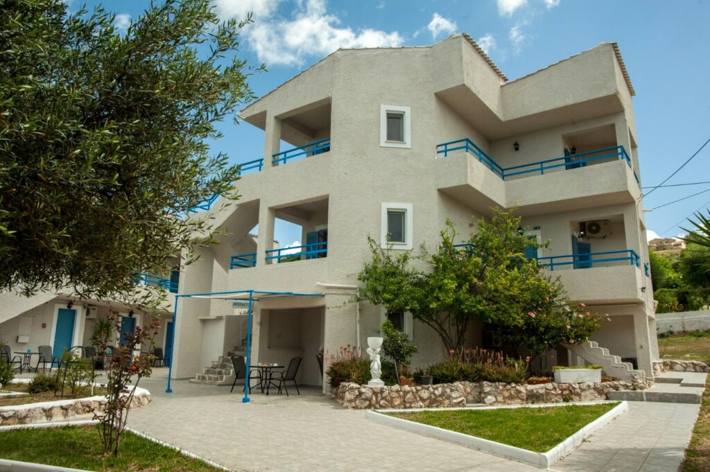 fiore-di-mare-lassi-struttura-esterna-09